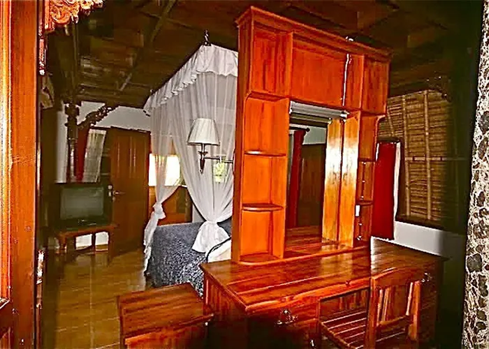 ベッド・アンド・ブレックファスト Aahh Bali ジンバラン