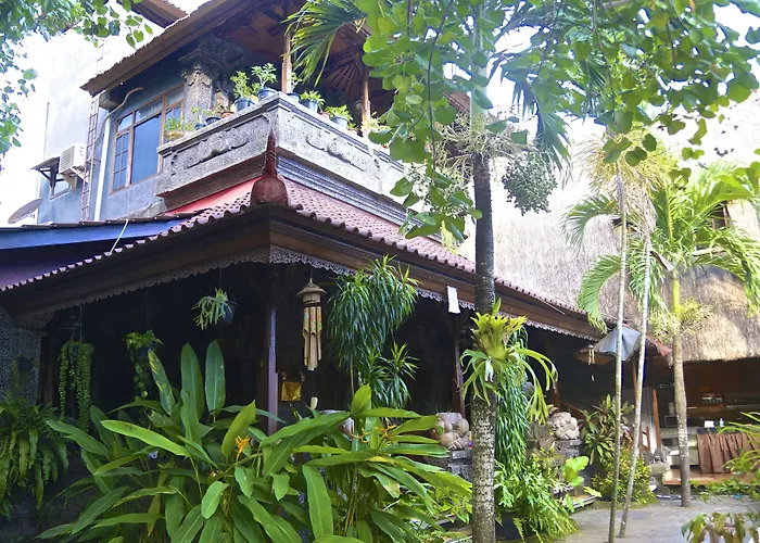 Aahh Bali ベッド・アンド・ブレックファスト