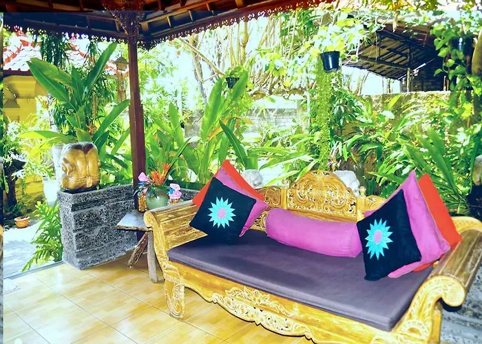 Aahh Bali ベッド・アンド・ブレックファスト
